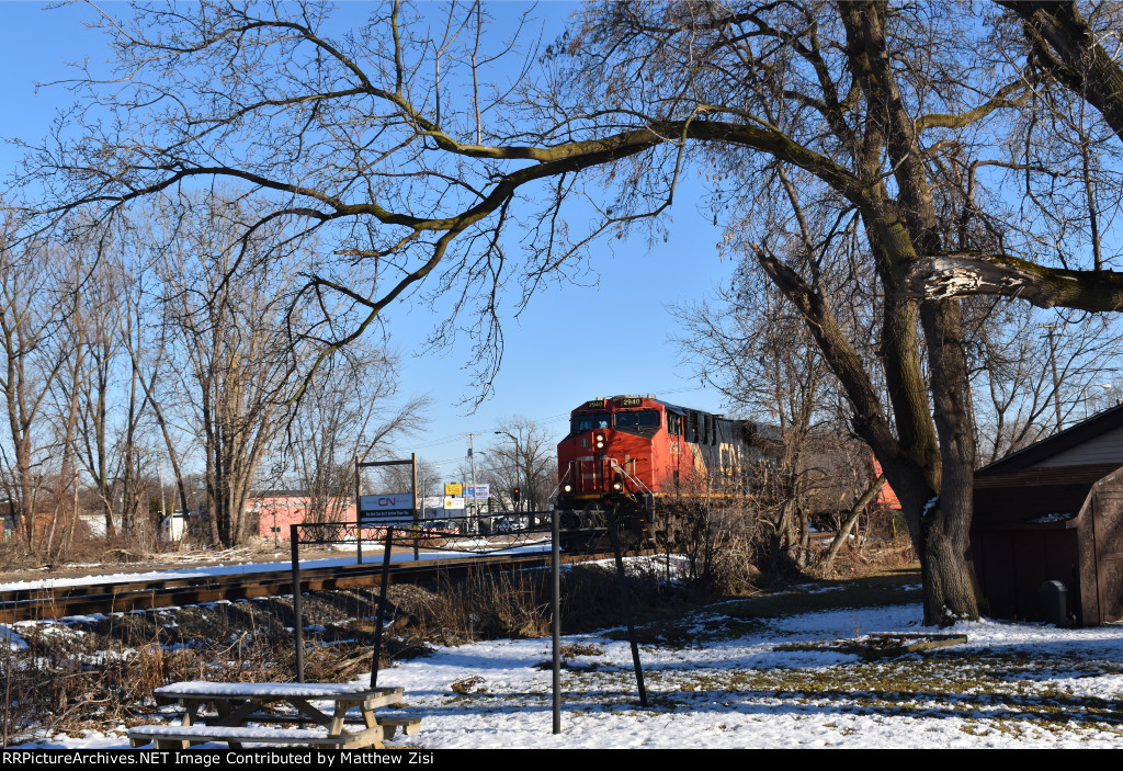 CN 2940